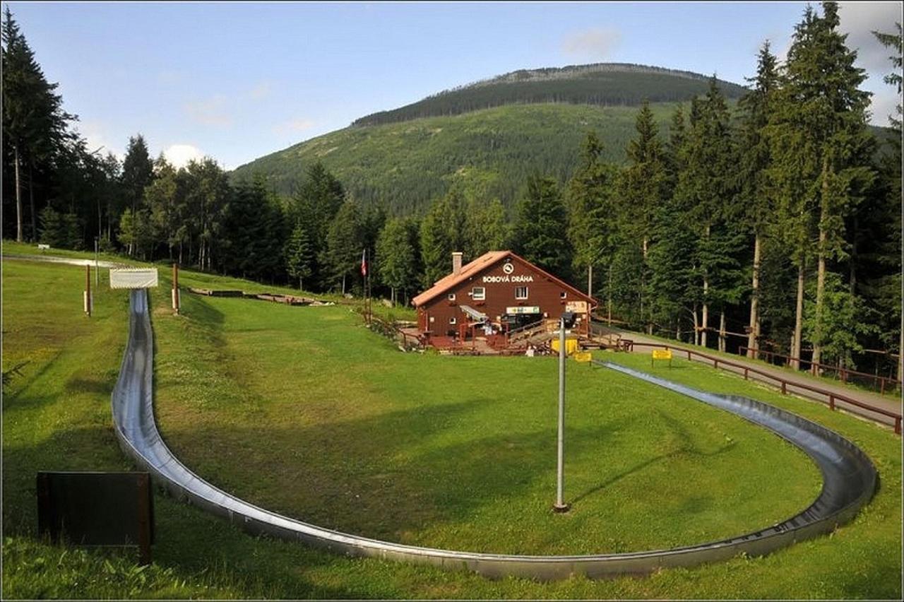 Profamily Hotel Top Benecko Kültér fotó